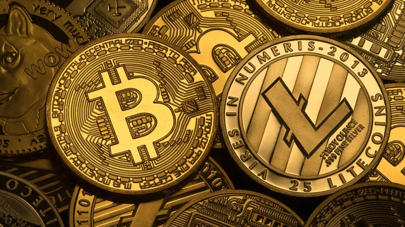 Don't Put All Your ETH in One Basket: How the Sharpest Investors Are Splitting Their Stack Right Now